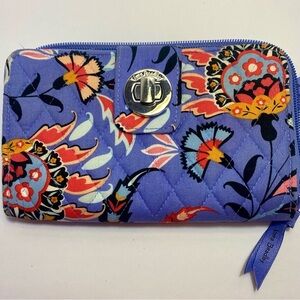 New Vera  Bradley Turnlock Wallet retired 2023 Mural Garden pattern. RFID.